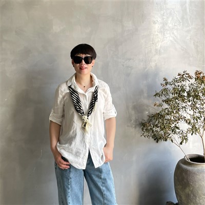 Produsen Syal Sutra Inggris